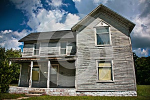 An abandoned old home