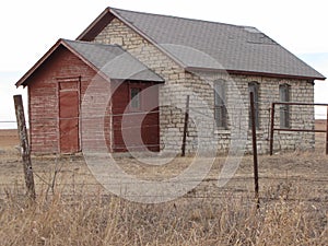 Abandoned old limestone house, that lost its roof