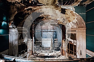 Abandoned Paramount Theater - Youngstown, Ohio