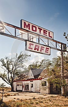 Abandoned restaraunt on Route 66