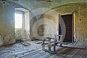 Abandoned room in HDR