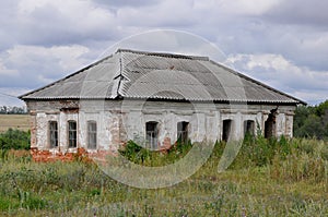 Abandoned rural house photo