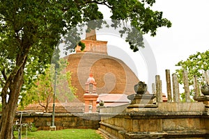 Abhayagiri dagaba stupa, ruins Of Anuradhapura Sri Lanka