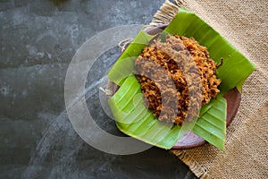 abon made of meat, minced meat dishes made with brown sugar and dried, preserved foods. Indonesian Asian food
