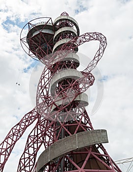 Abseiling experience in ArcelorMittal Orbit