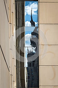 Abstract architecture reflection