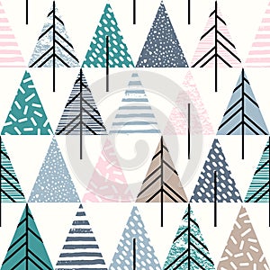 Abstract geometric seamless repeat pattern with christmas trees.
