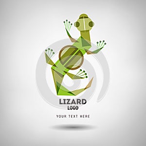 Abstract geometrical style lizard logo