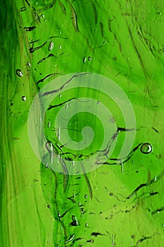 Pohled zblízka na zelený sklo 