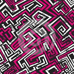 Abstract pink maze seamless pattern with grunge effect