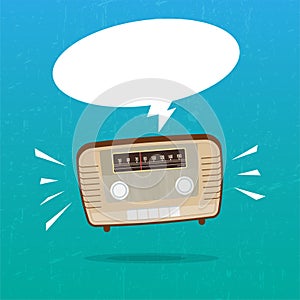 Abstract vintage radio on grungy background and blank speech bubble