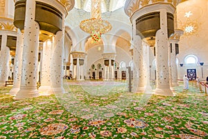 Abu Dabi - JANUARY 9, 2015: Sheikh Zayed mosque photo