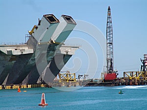 Abu Dhabi: Historic pic (April 2009) of building work on Sheikh Zayed Bridge (3)