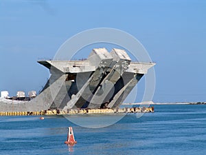 Abu Dhabi: Historic pic (Nov 2008) of building work on Sheikh Zayed Bridge - (5)