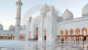 Abu Dhabi Sheik Zayed Mosque | Beautiful islamic architecture | The mosque is located in the capital city of the UAE