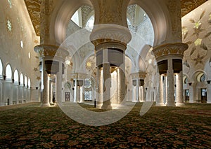 Abu Dhabi Sheikh Zayed White Mosque in UAE