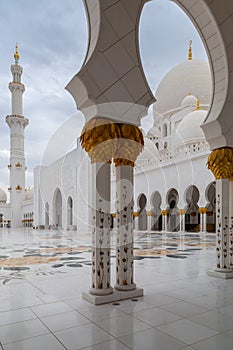 Abu Dhabi, UAE - March 26, 2014: Sheikh Zayed Grand Mosque in Abu Dhabi, UAE. Grang Mosque in Abu Dhabi is the largest mosque in