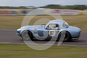 Ac cobra driwer gavin hendersion
