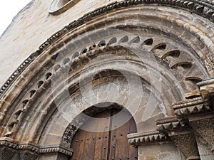 Access door to the church of san juan bautista de vinaixa, lerida, spain, europe