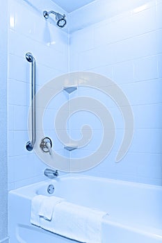 Accessible bathtub and shower