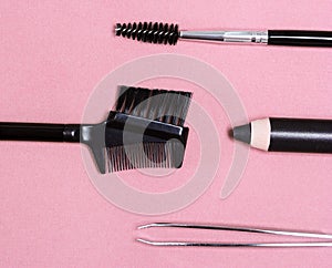 Accessories for care of the eyebrows