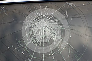 Accident, the broken glass of the car
