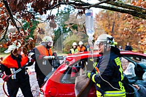 Accident - Fire brigade rescues Victim of a car crash