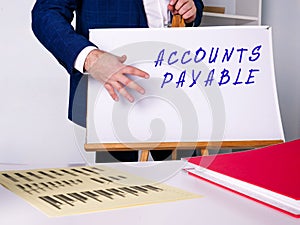ACCOUNTS PAYABLE sign on the sheet