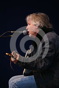 Acoustic solo concert of the singer, poet and composer Vyacheslav Malezhik open szenen the Central square of the city of