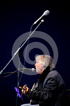 Acoustic solo concert of the singer, poet and composer Vyacheslav Malezhik open szenen the Central square of the city of