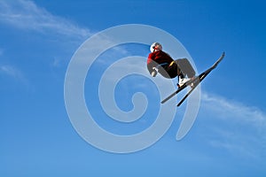 Acrobatic skiing photo