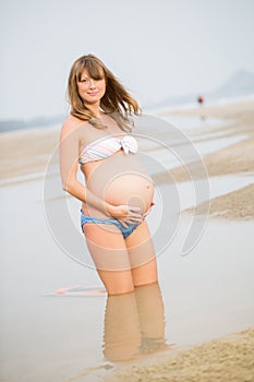 Active beauty pregnant woman