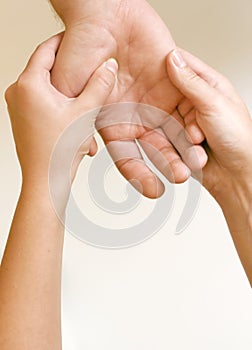 Acupressure - Hand