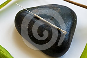 Acupuncture needle