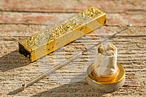 Acupuncture needle with herbal cone