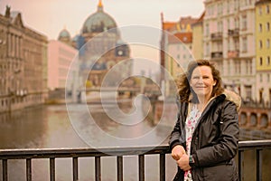 Adele in front of a bokeh of Museum Island.