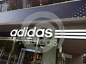 Adidas Store