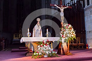 Adoration to the Blessed Sacrament - Catholic Church - Holy Eucharistic Adoration