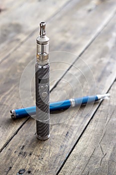 Advanced vaping device, E-cigarette