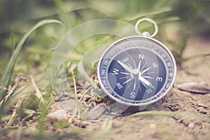 Adventure: Compass is lying on the floor, showing the direction