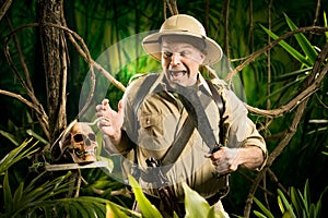 Adventurer finding a skull