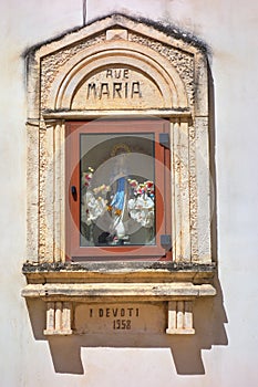 Aedicule votive. Turi. Puglia. Italy.