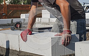 Aerated concrete masonry