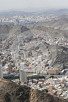 Antenna montagna da la città saudita 
