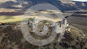 Letecký pohľad na starobylý hrad Turna, Slovensko