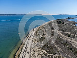 Vista aérea sobre el bahía muchos pescadores a ostras granjas más cercano sombreros hurón sombreros hurón península 