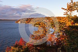 Aerial view from the Cartier-Roberval park walkway on the Cap-Rouge cliff and St. Lawrence River