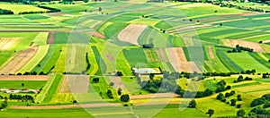 Luftaufnahme aus Grün feld 
