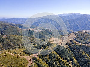 Vista aerea da più vicino Balcanico montagne 