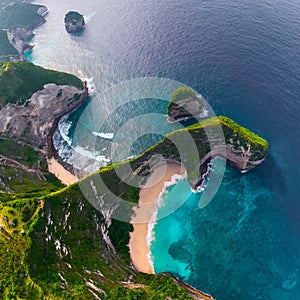 Aerial view of the Kelingking beach